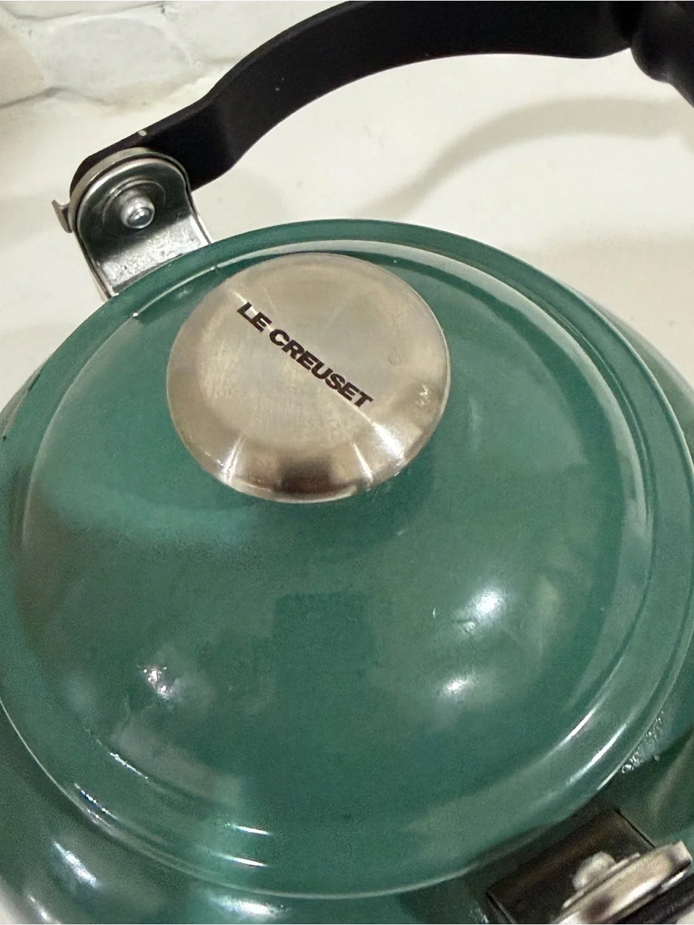 Le Creuset Green Enamel Stovetop Whistling Tea Demi Kettle